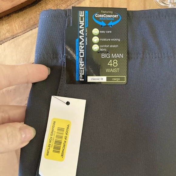 Roundtree & Yorke Performance Big Man Core Comfort cargo shorts size 48 - NWT - Picture 4 of 9